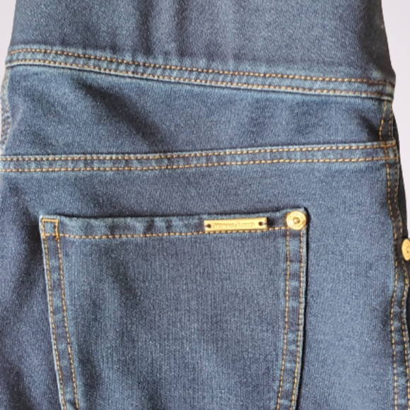 NYGARD TALL / SLIMS BOOT CUT FLARW DENIM ( SIZE M - 10/12 ) - Picture 6 of 9